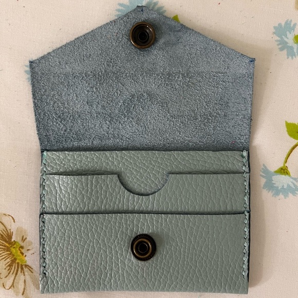 Handmade Genuine Leather Wallet - Picture 1 of 5